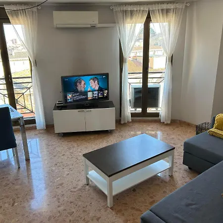 El Torreon Del Pilar. Opcion De Parking Saragosse