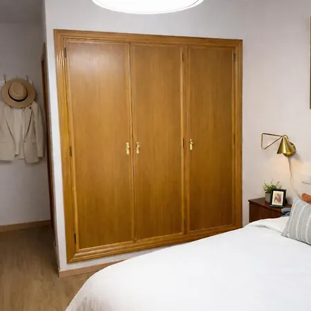 El Torreón Del Pilar. Opción De Parking * Saragoça