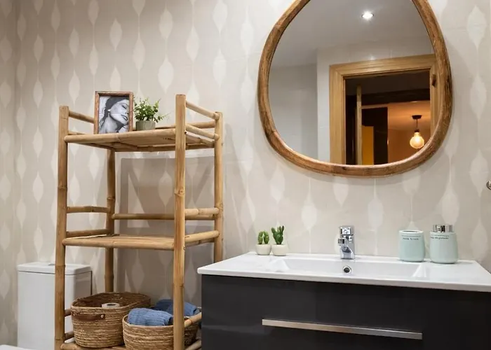 El Torreón Del Pilar. Opción De Parking * Zaragoza