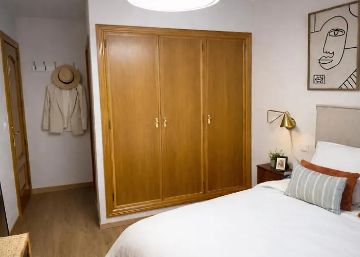 El Torreón Del Pilar. Opción De Parking * Zaragoza